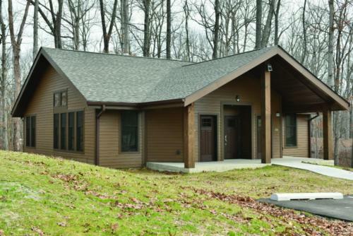 Hotel Abe Martin Lodge & Cabins