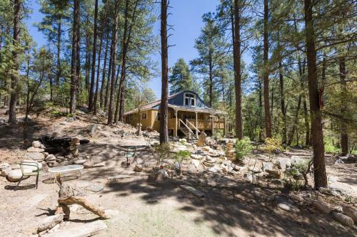 Crown King Bunkhouse