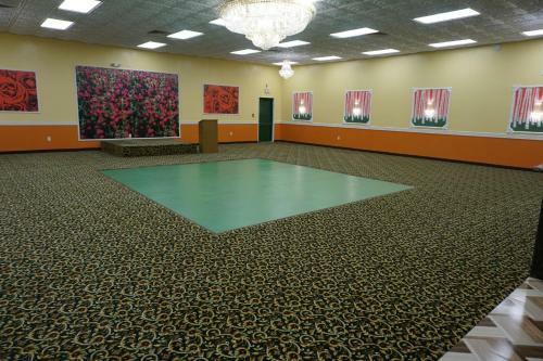 Hotel Relax Inn