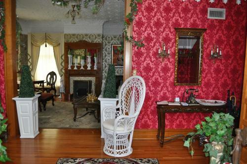 Queen Anne Bed And Breakfast
