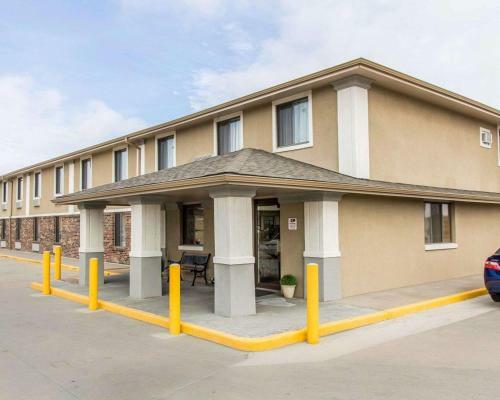 Hotel Econo Lodge Limon
