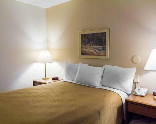 Hotel Econo Lodge Limon