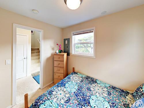 5770 Austin Ave Home
