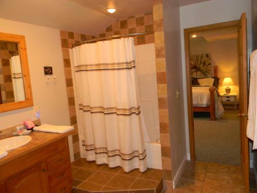 Bed & Breakfast Jordan Lake B & B