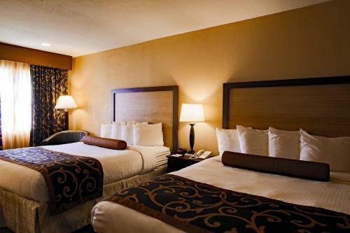 Hotel Heritage Inn