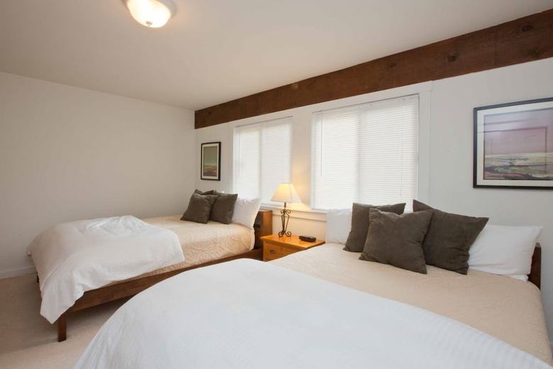 1br Topnotch Condo