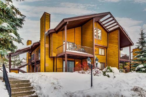 Red Pine Canyons View Condo