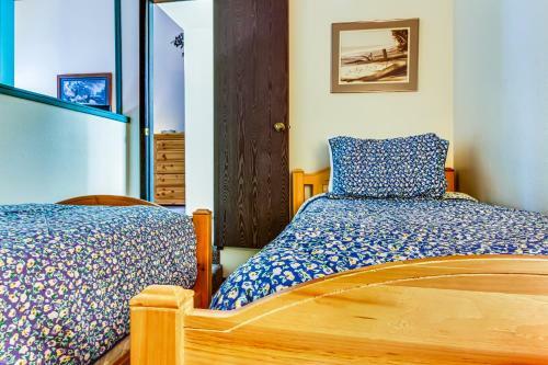 Red Pine Canyons View Condo