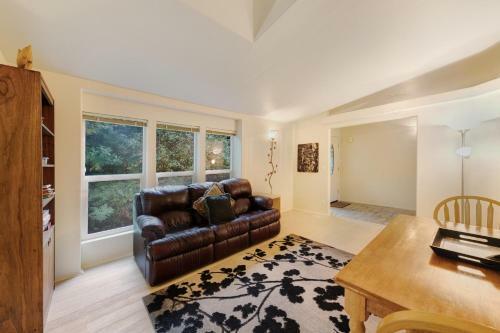 Forest Grove Retreat