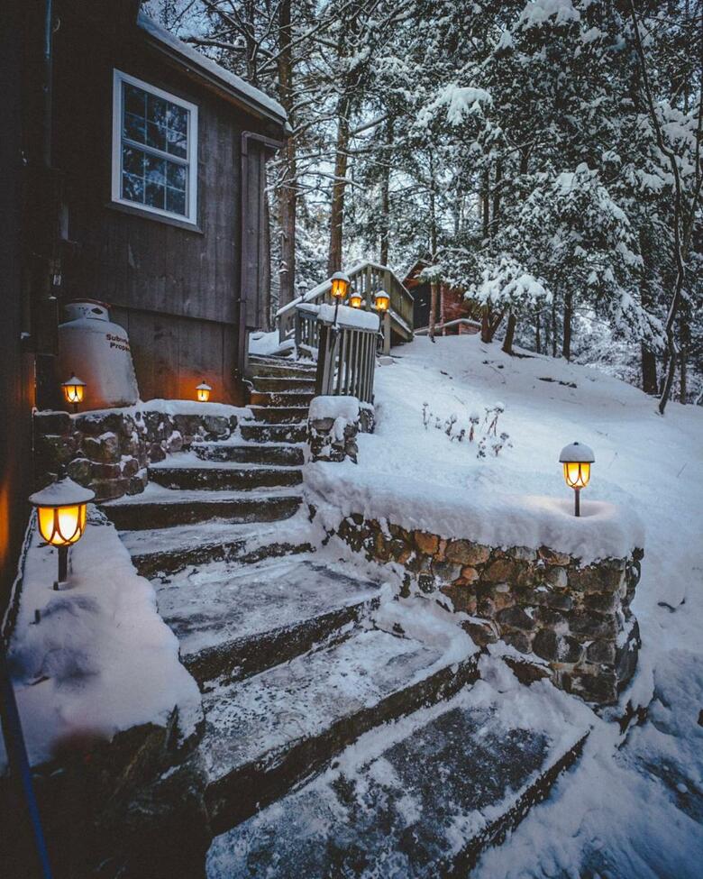 Motel Long Lake And Cottages Llc