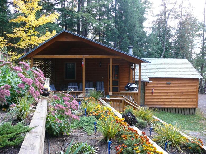 Motel Long Lake And Cottages Llc