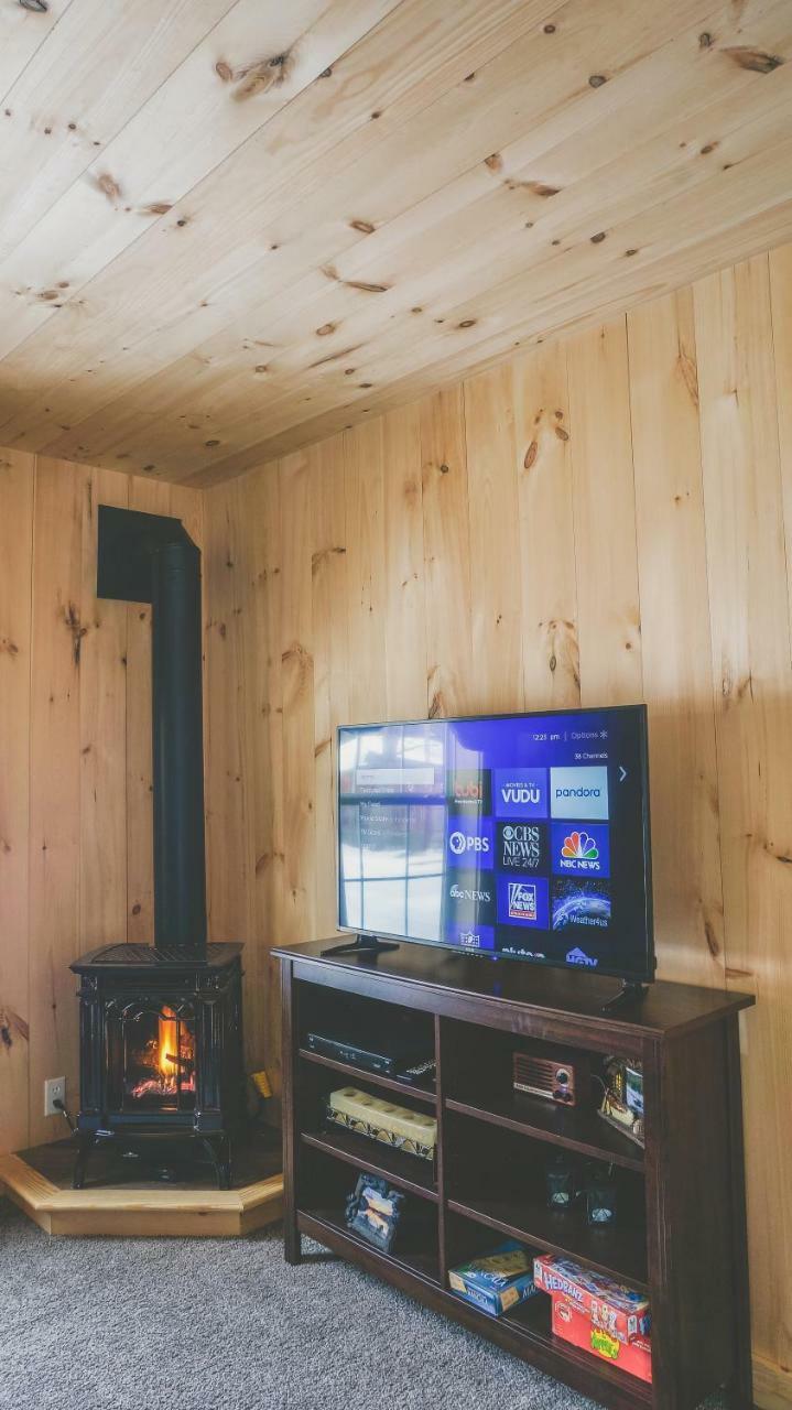 Motel Long Lake And Cottages Llc