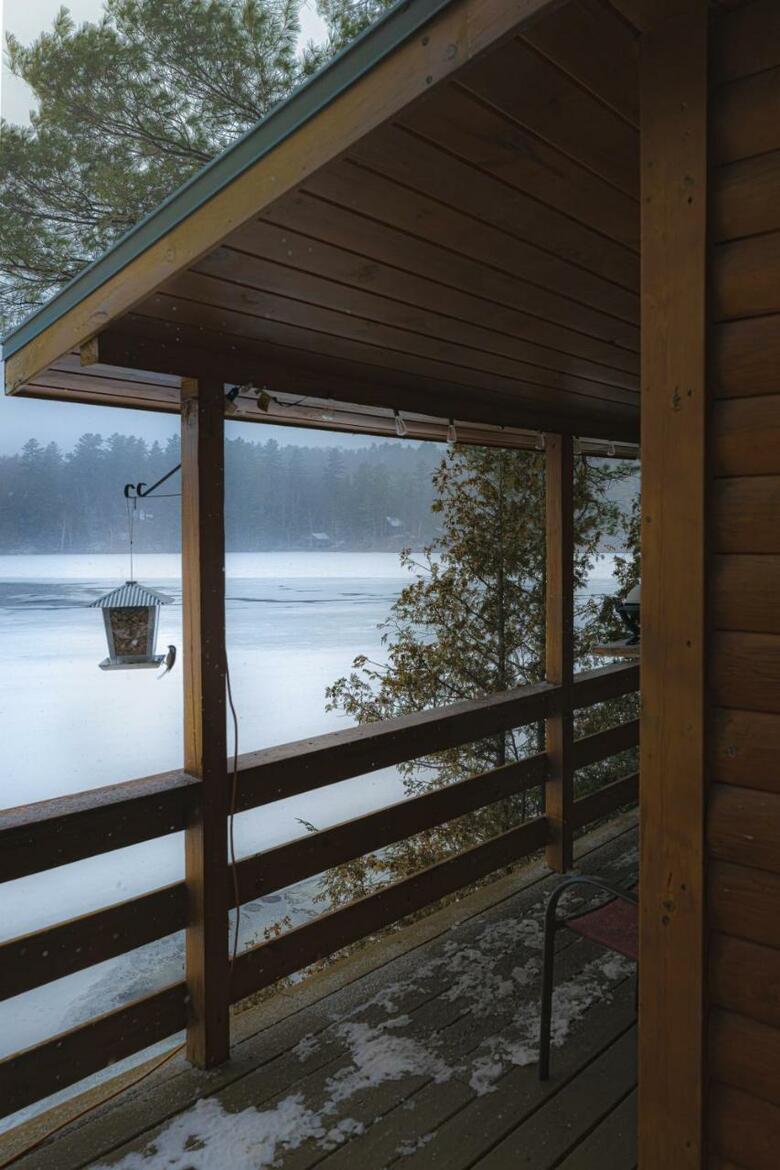 Motel Long Lake And Cottages Llc