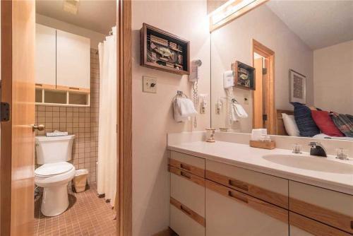 1303 Trappeur's Lodge, Trappeur's Crossing