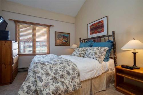 1303 Trappeur's Lodge, Trappeur's Crossing