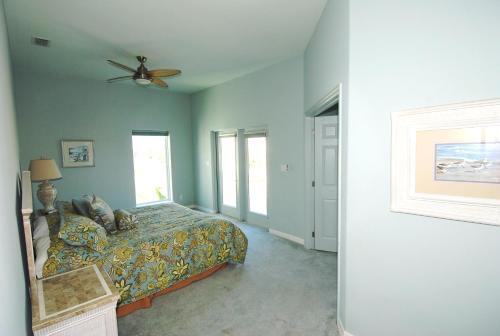 114 Bay Harbor Townhouse