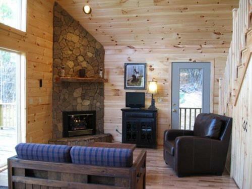 Hotel Bear Den Mountain Resort
