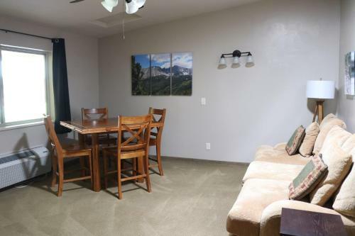 Hotel Hidden Canyon Retreat