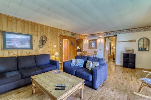 Spruce Grove Bear's Den Cabin