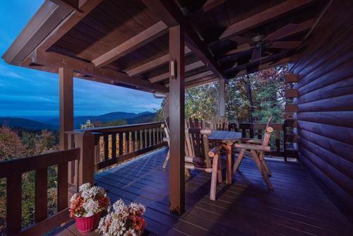 Dancing Bears Cabin