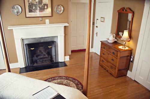 Posada The Carriage Inn Bed And Breakfast