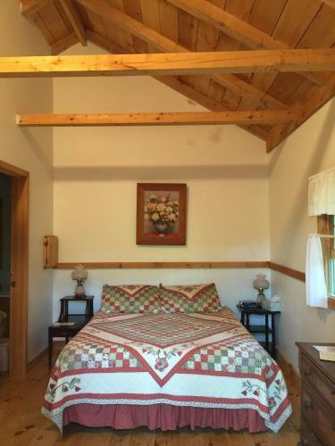 Grunberg Haus Bed & Breakfast Inn & Cabins