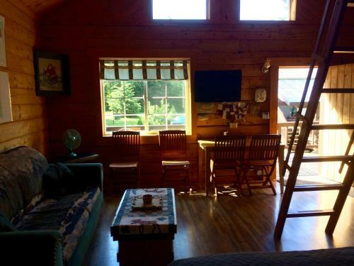 Andersen's Evergreen Cabin