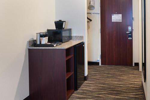 Hotel Cobblestone Inn And Suites - Ashland