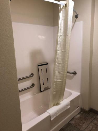 Hotel Cobblestone Inn And Suites - Ashland