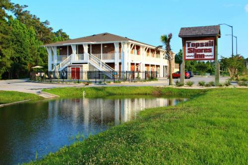 Hotel Topsail Shores Inn