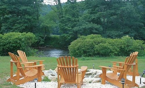 New River Ramble Cabin