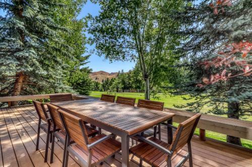 Fairway Family Getaway