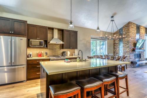 Fairway Family Getaway
