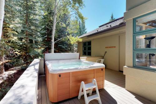 Meadowridge Retreat