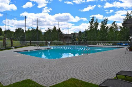 Meadowridge Retreat