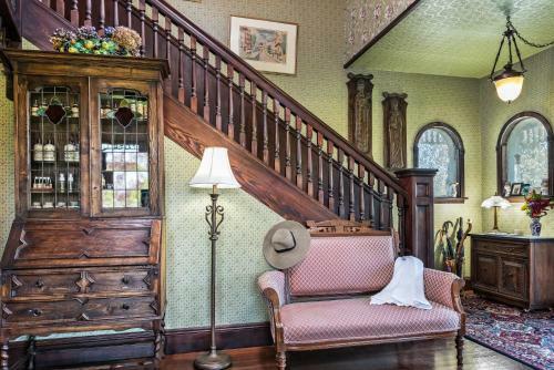 Sundara West B&B