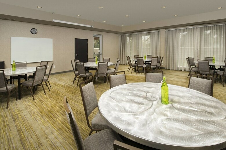 Hotel Courtyard By Marriott Nashville Se/murfreesboro