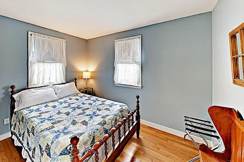 Oceanview Buzzards Bay Getaway