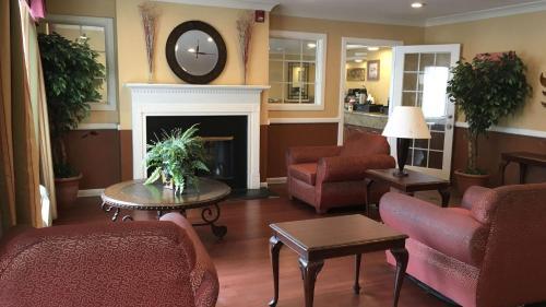 Hotel Budgetel Inns & Suites