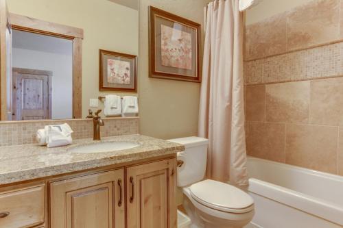 Sunriver Luxury Caldera Home With Golf Course Views