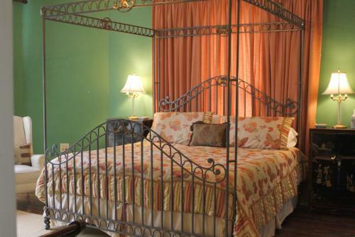 Bed & Breakfast The Walker Inn