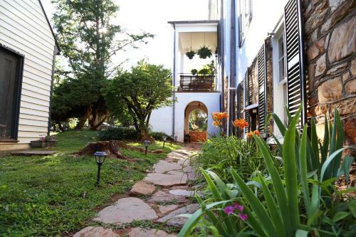 Bed & Breakfast Chilton House