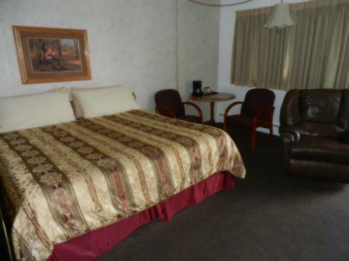 Paintbrush Motel