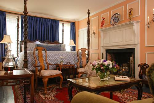 Bed & Breakfast Inn By The Bandstand