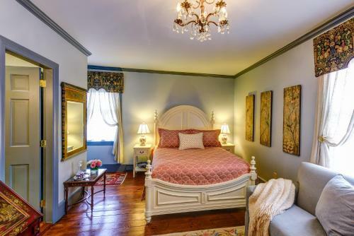 Bed & Breakfast Inn By The Bandstand