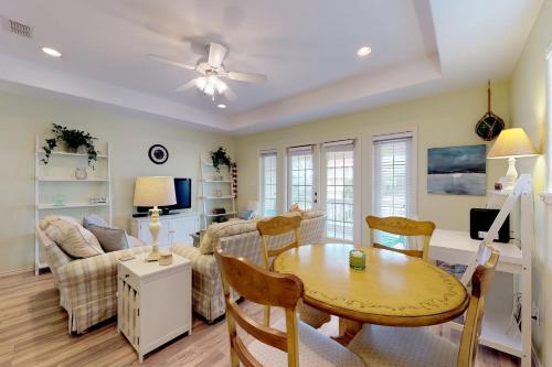 Mezquite Beach Retreat 129b