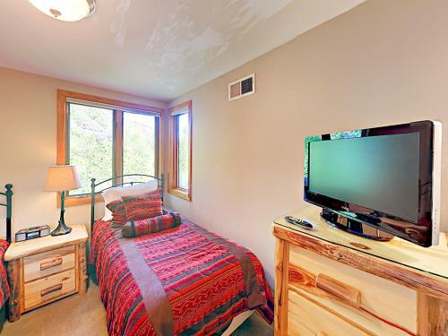 Carriage Apartment 135