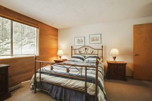 Grouse 6 Five-bedroom Home