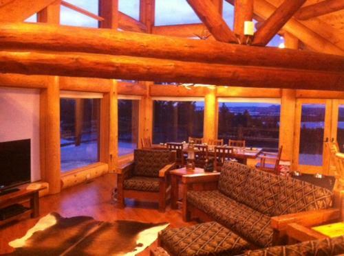 Rustic Cabin Rental