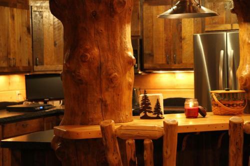 Rustic Cabin Rental